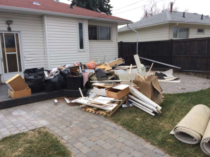 backyard clean up and rubbish removal