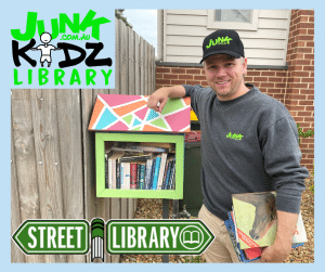 Junk.com.au donate books to street library